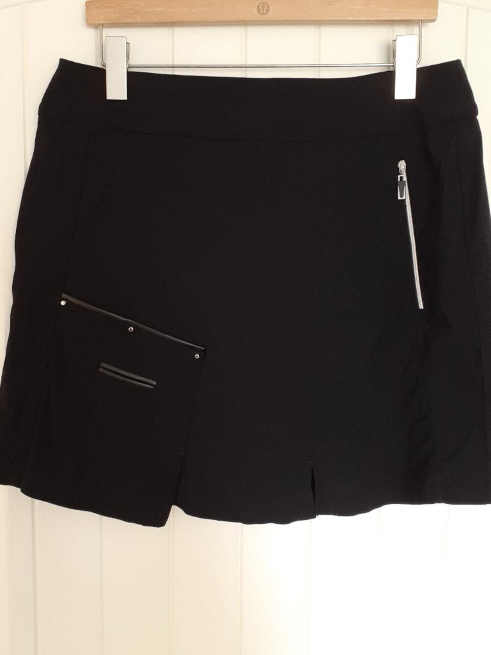 Jamie Sadock Skinnylicious Pull On Skort in Black Size 12